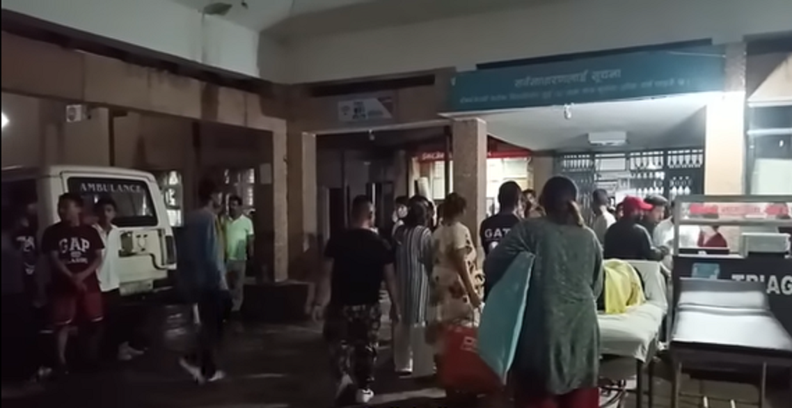 धरानकाे उपमेयरको घरमा तोडफोड प्रकरण : ८ जना पक्राउ, घाइतेको अवस्था गम्भीर