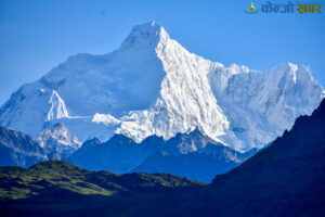 फक्ताङ्लुङ (कुम्भकर्ण) हिमाल 