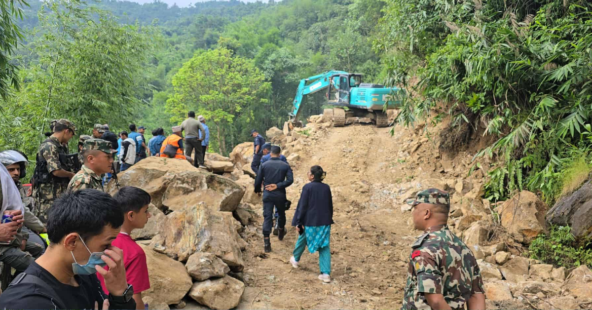 अझै खुलेन मेची राजमार्ग