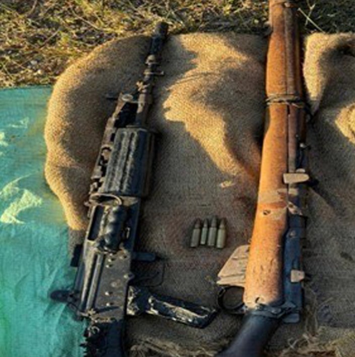 दमक तोडफोड–हतियार लुटपाट प्रकरणमा पाँचथरका युवक पक्राउ